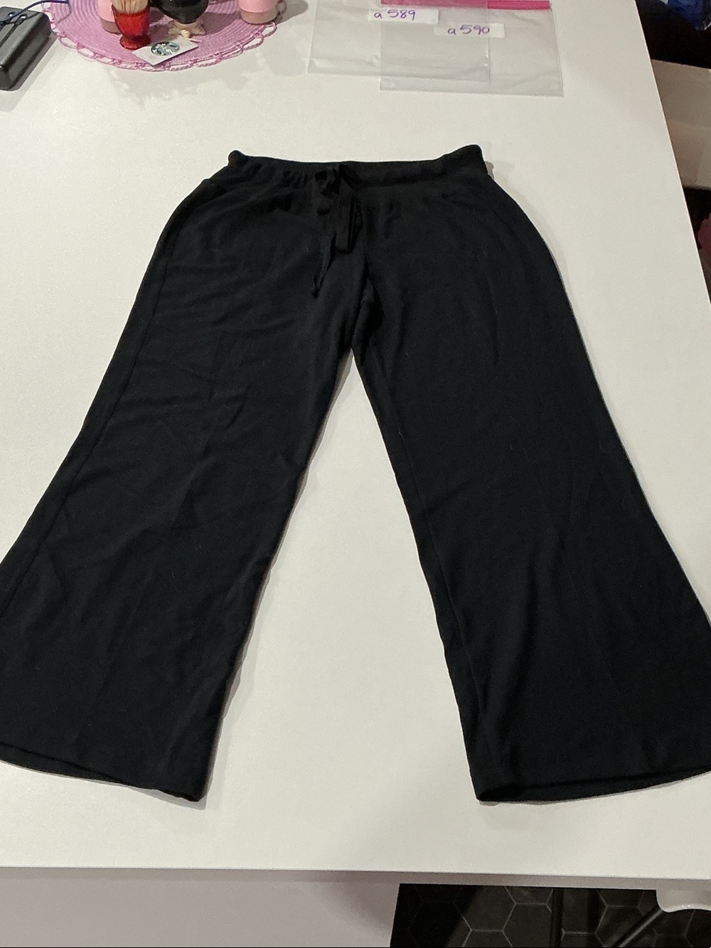 Splendid Black Cropped Wide-Leg Lounge Pants